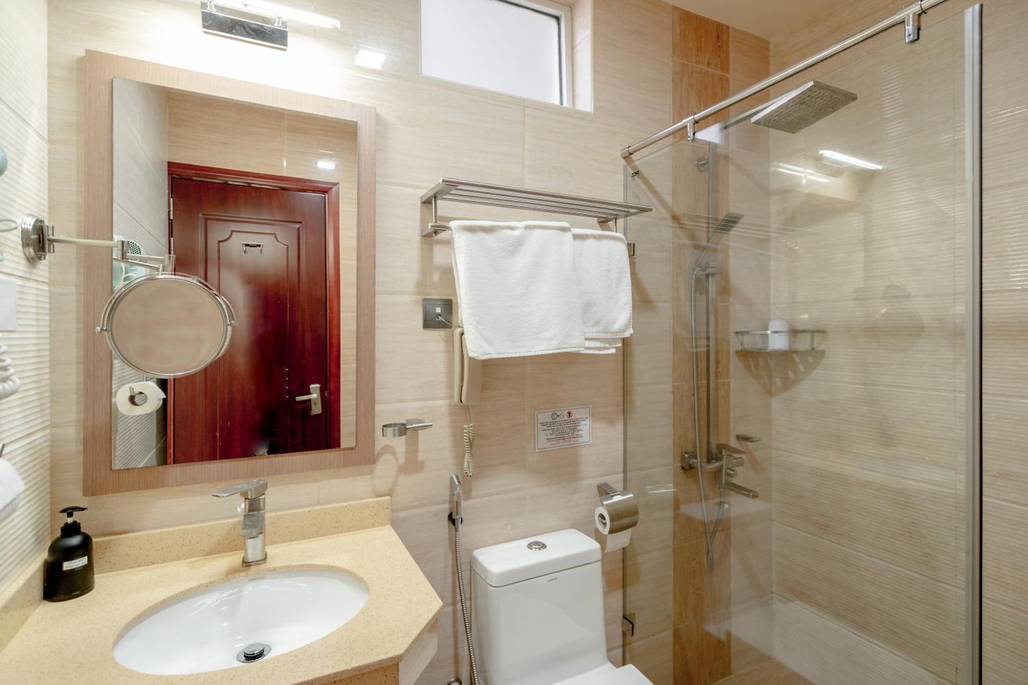 Three Inn Hulhumale Εξωτερικό φωτογραφία